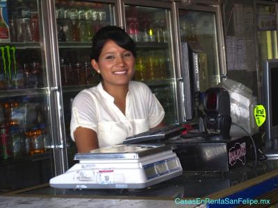 Alicias supermercado auto servicio san felipe - cajero.