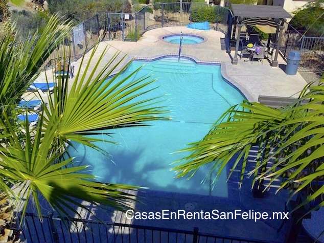 Casa para renta de San Felipe Baja: Casa de 3 habitaciones cerca de una alberca