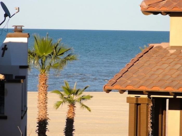 Fabulosa casa de alquiler frente a la playa en San Felipe